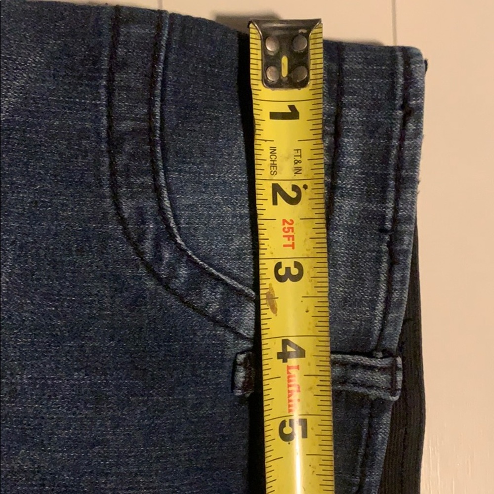 Jeans - Picture 3 of 4